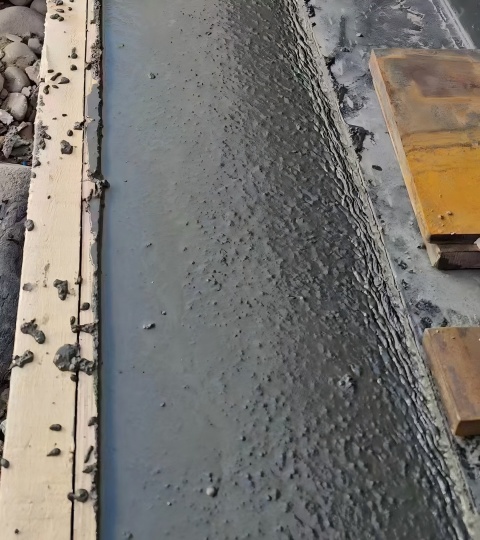 白碱滩环氧砂浆的特点及施工流程​